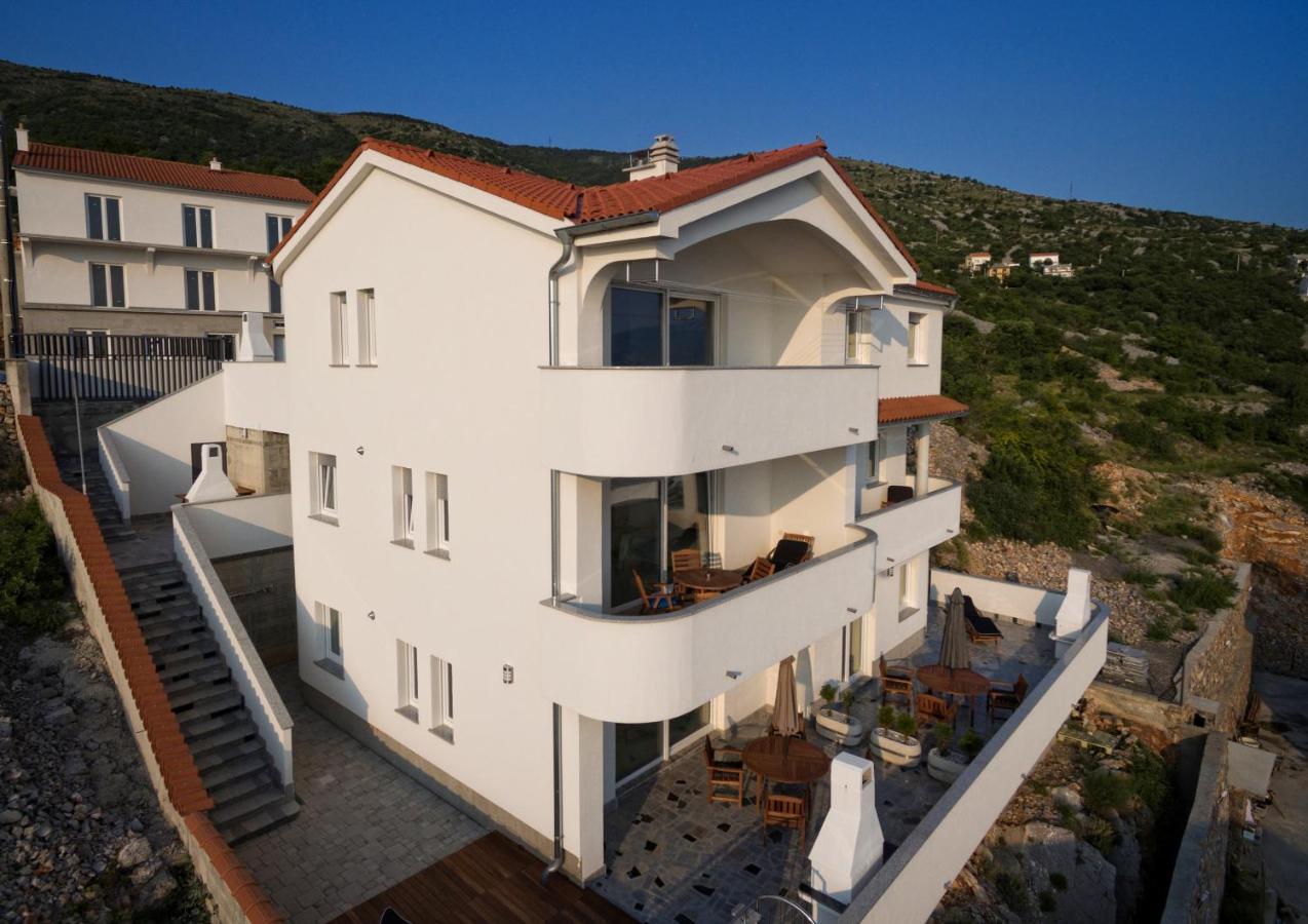 Apartments Maris Senj 2 Ngoại thất bức ảnh